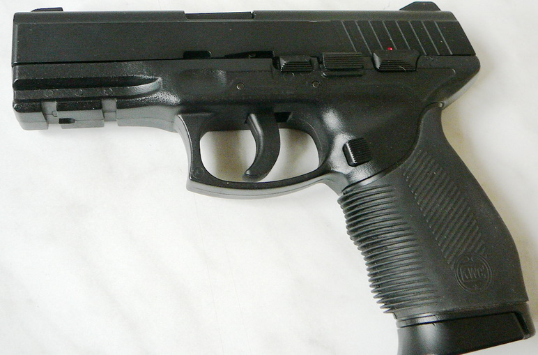 P114taurus3.JPG